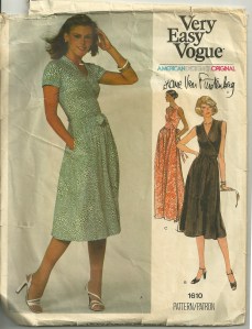 I made the sleeveless version of this dress in a red and white print.