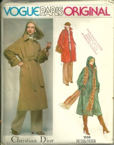 The buckles around the sleeves add a great look to this coat.