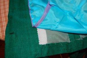 Here is the bias silk ribbon attached to the edge of the lining.