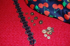 Boucle - charmeuse - trim - buttons.