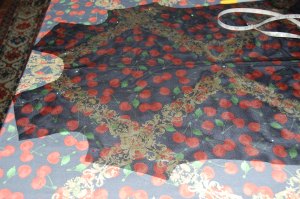 This photo shows exactly how I determined where to position the design in the fabric.