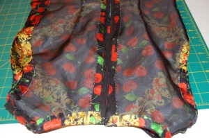 Zipper and neck details.