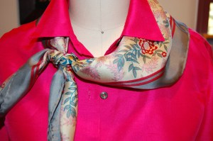 A vintage scarf to go with this vintage fabric!