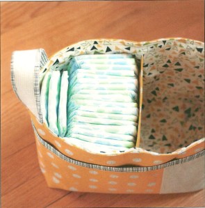 A picture of one of the Noodlehead baskets in the pattern instructions.