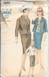 Gloves, gloves and more gloves! And look at those glasses!