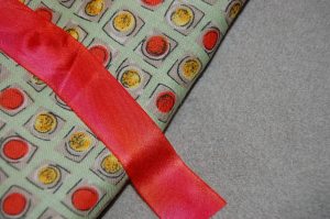 I will definitely be accenting my outfit with something like this.