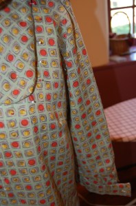 One of the sleeves pinned in place.