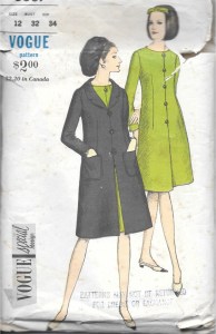 I do like the looped buttons, but I just wasn't convinced this was the right look.